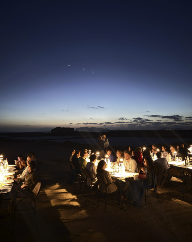 Apericena al tramonto — esperienza a Villa Favorita, Marsala